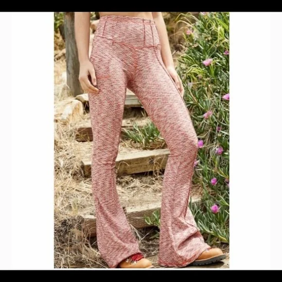 Free People Movement NWOT On It Flare Leggings New - Picture 2 of 8